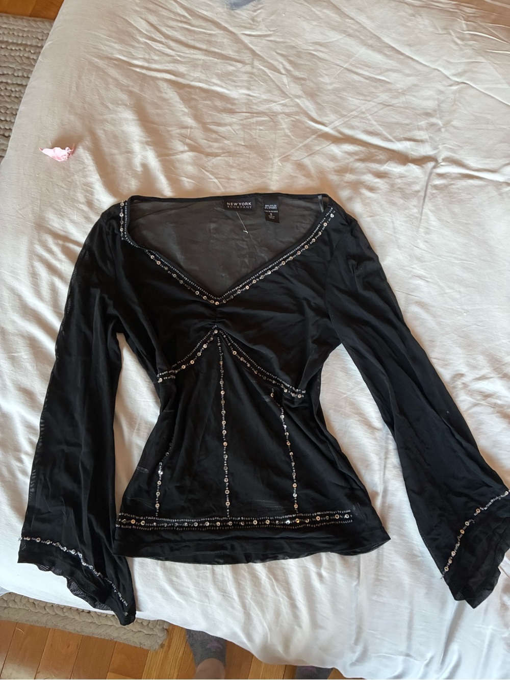 Y2K New York & Company Black Beaded V-Neck Long Sleeve Top
